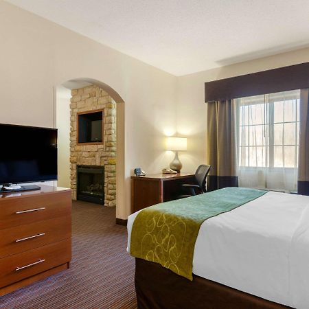 Comfort Suites Stevensville - St Joseph Exterior foto
