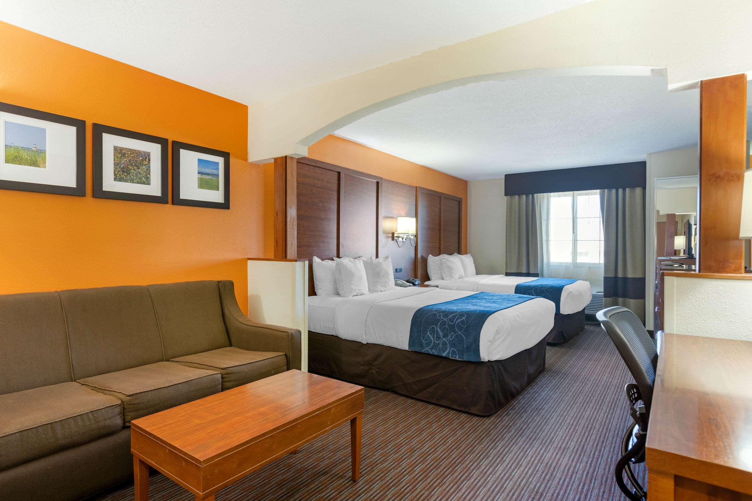 Comfort Suites Stevensville - St Joseph Exterior foto
